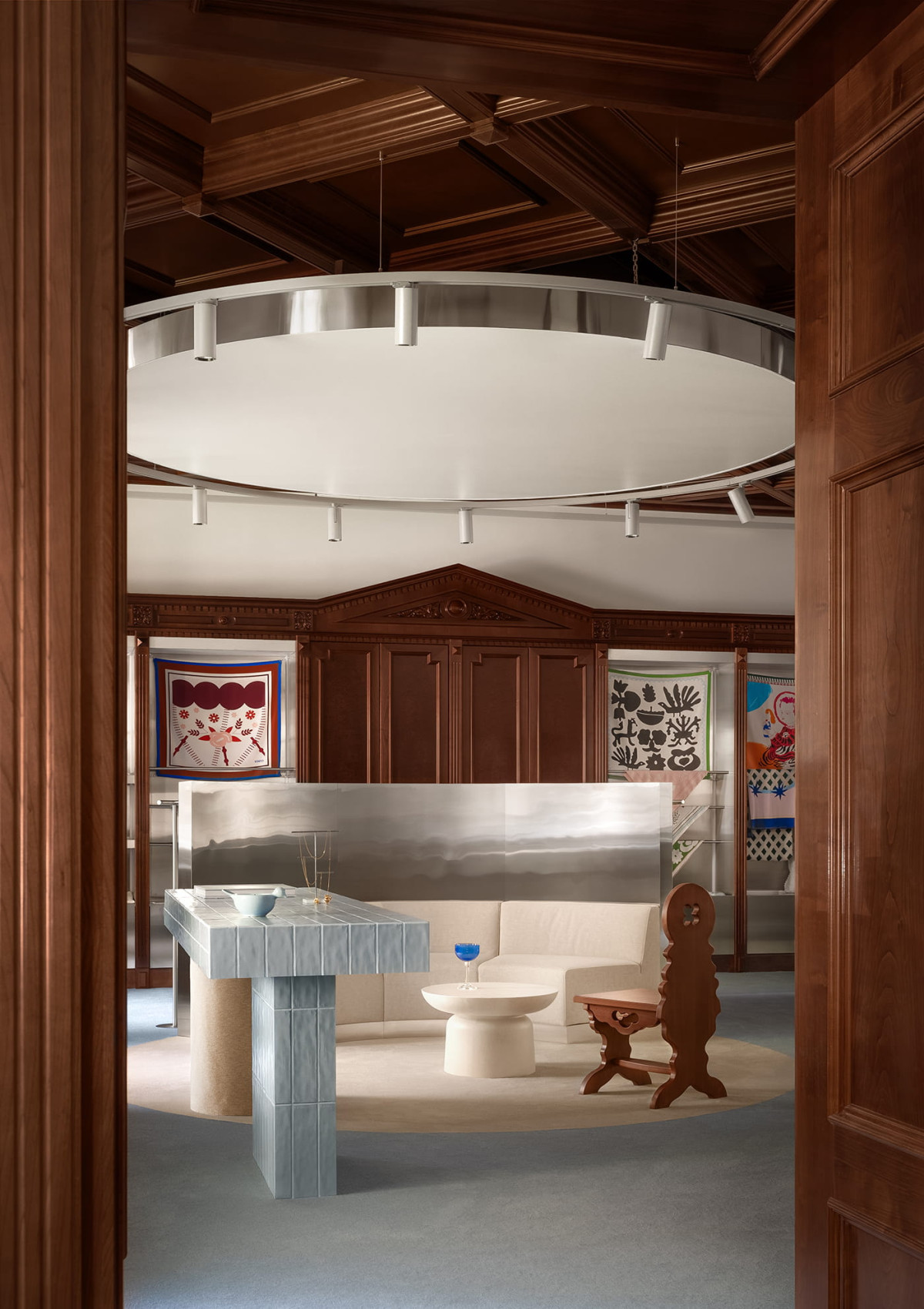 guniaproject_showroom by tempproject_phavramenko